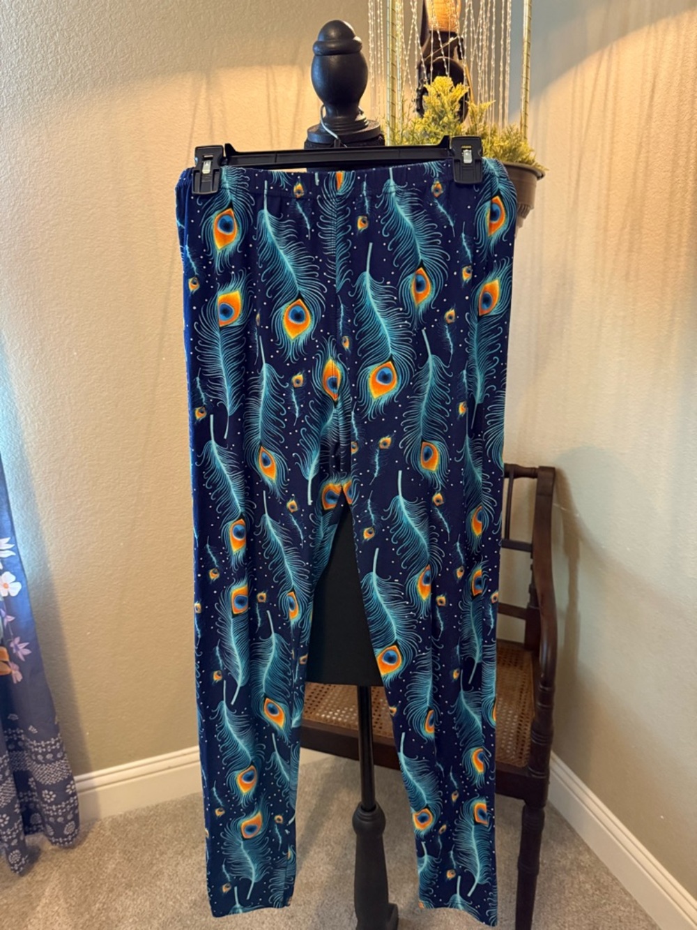 Navy Peacock Feather Print Leggings